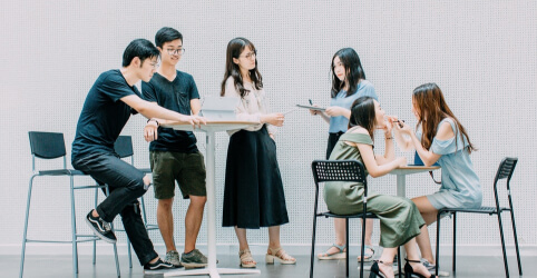 career meeting image